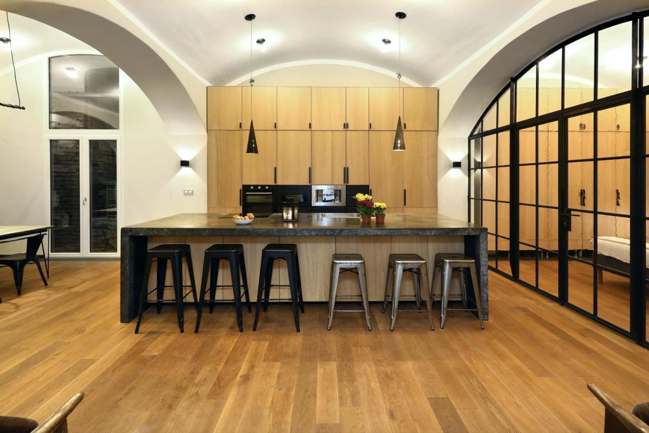 Design Loft 2 Minutes To Wenceslas Square Прага Экстерьер фото